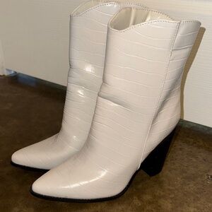 Elegant Cream Croc-Embossed Ankle Boots